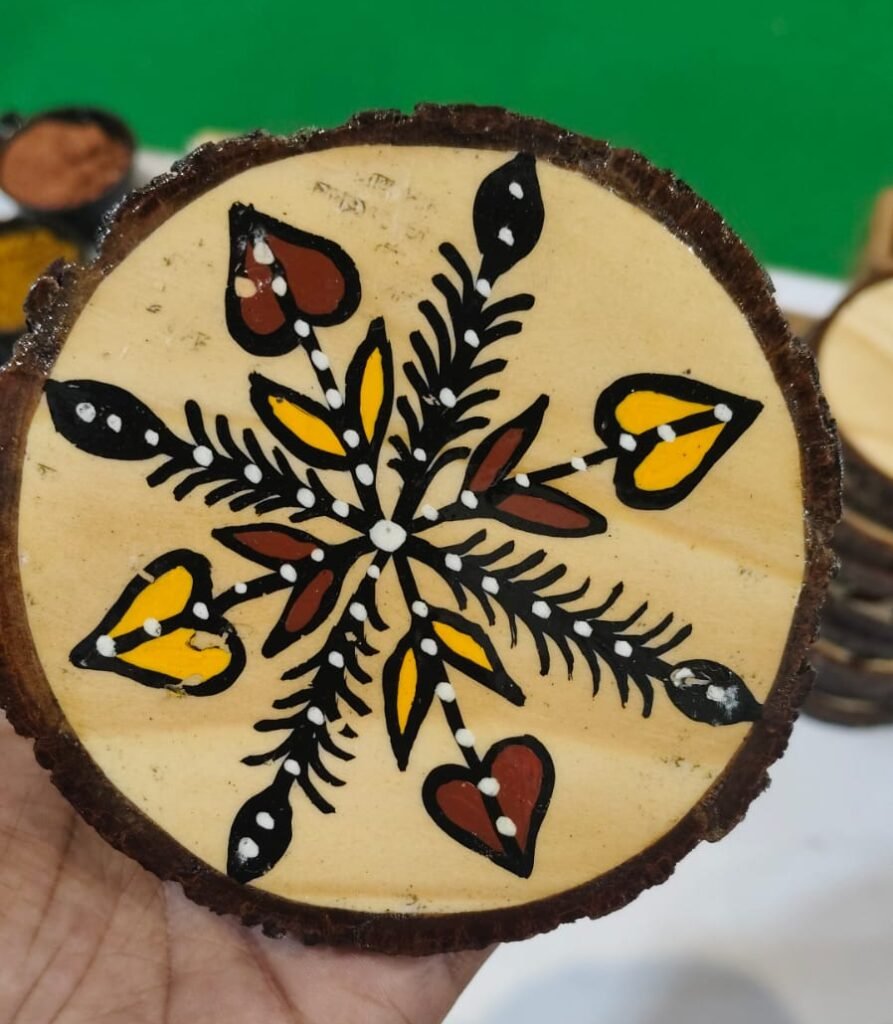 wall hanging sohrai painting